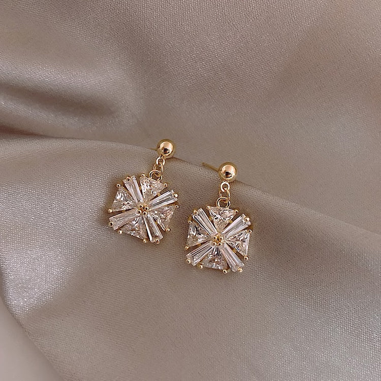 ASTI - Bridal European Crystal Earrings in Gold