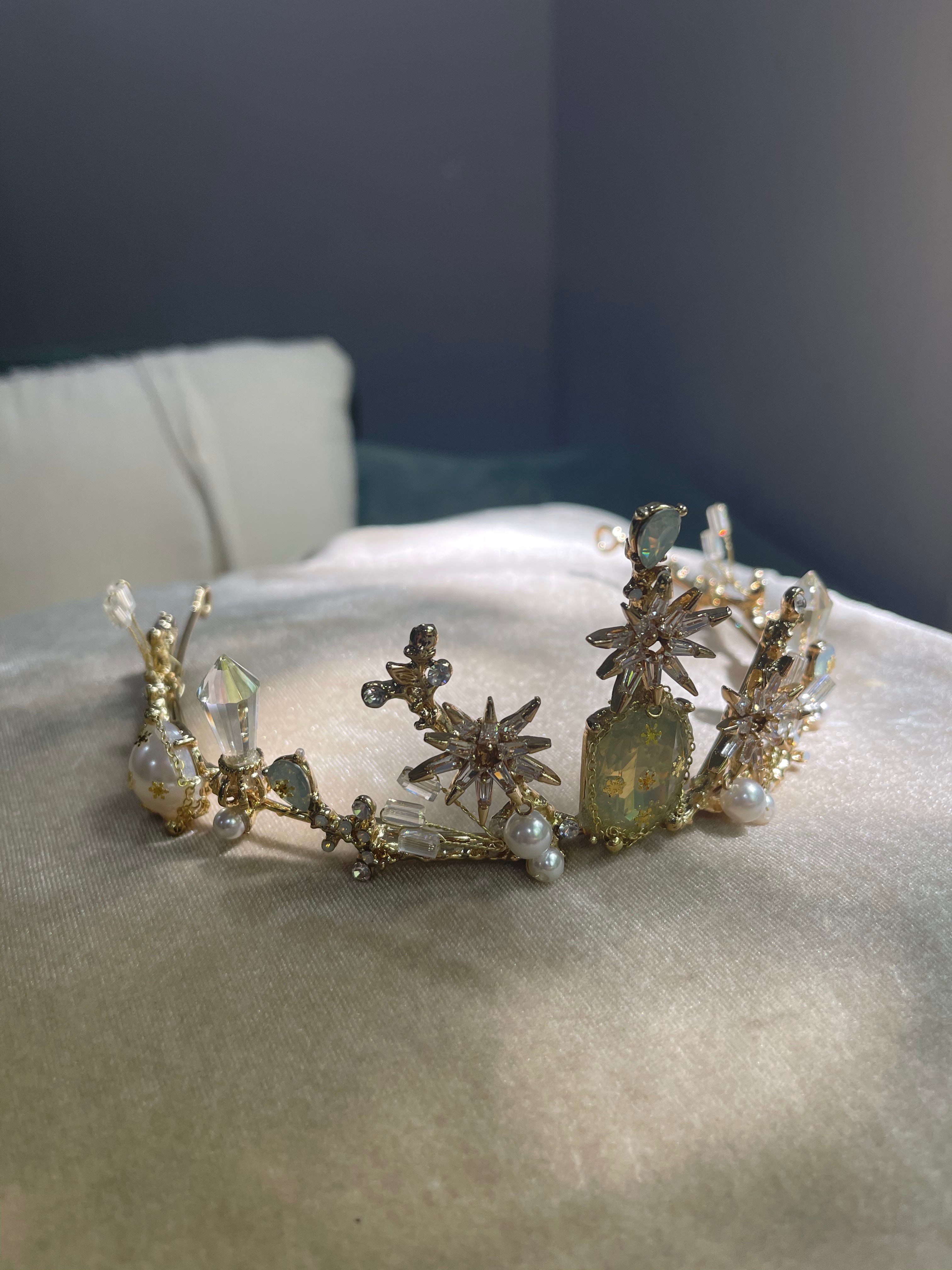 Celestial Star Crown, Wedding Headpiece in Gold & Crystal ~ Starlet