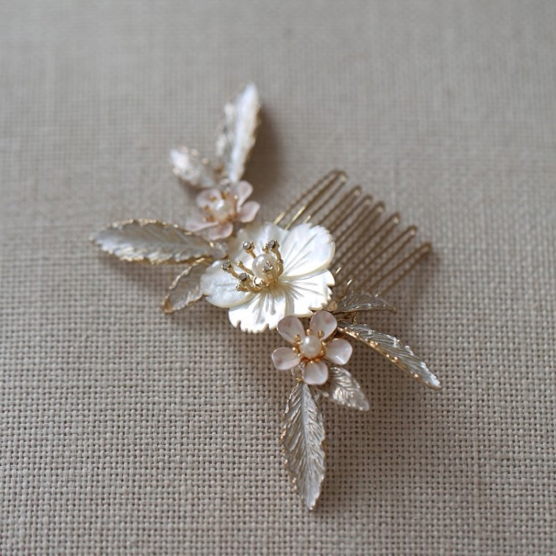 LADY JANE - Beautiful Real Shell Bridal Hair Comb Flowergirl